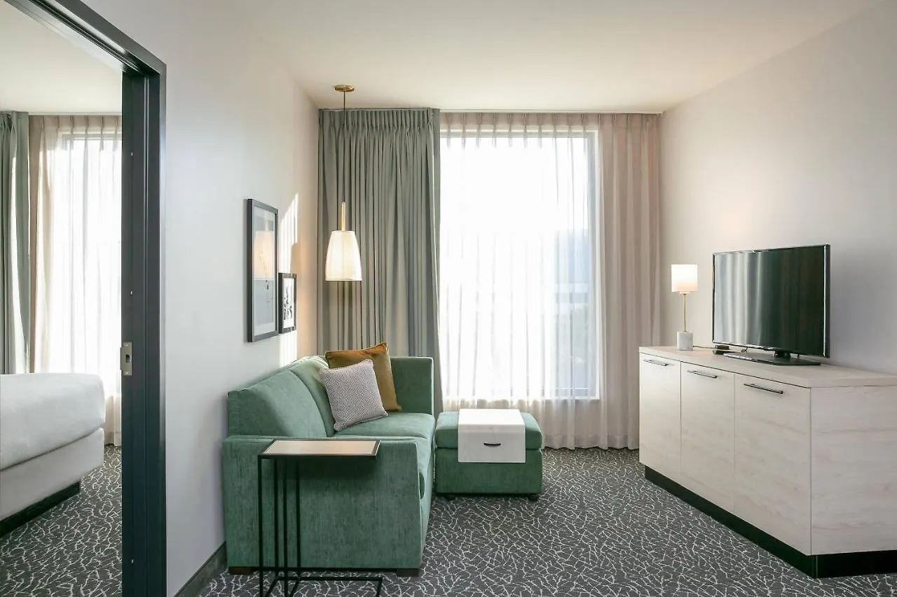 Towneplace Suites Nashville Downtown/Capitol District Hotel